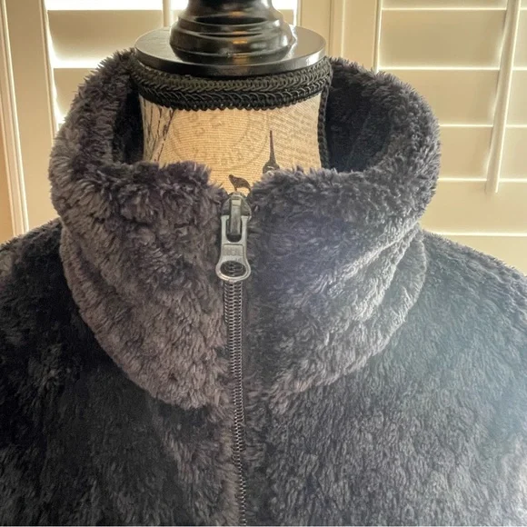 Columbia Women's Black Teddy Jacket - Picture 3 of 7